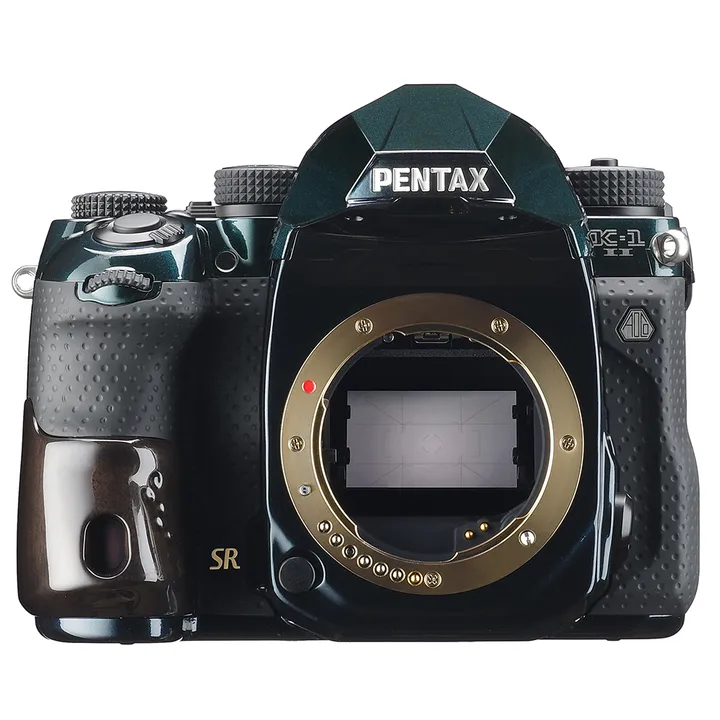 Pentax K-1 Mark II J Limited DSLR Camera 01 Black & Gold 1135 